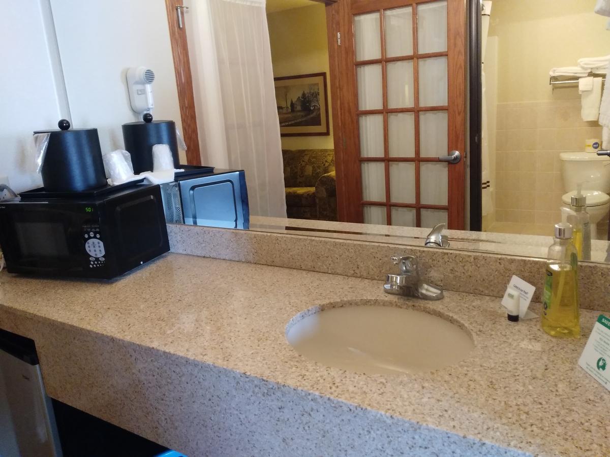 Madelia Hotel & Suites Buitenkant foto