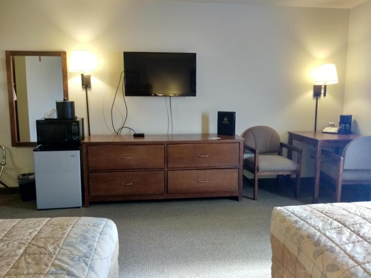 Madelia Hotel & Suites Buitenkant foto